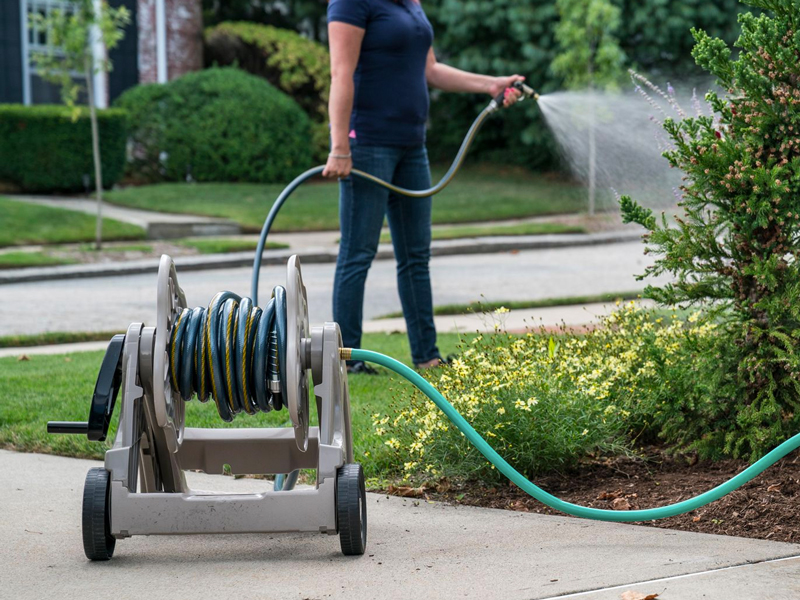 How to Choose the Best Garden Hose